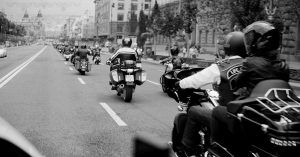 Consejos de Seguridad para Motociclistas: Cómo Mejorar la Seguridad al Conducir Motos Consejos de Seguridad para Motociclistas: Cómo Mejorar la Seguridad al Conducir Motos